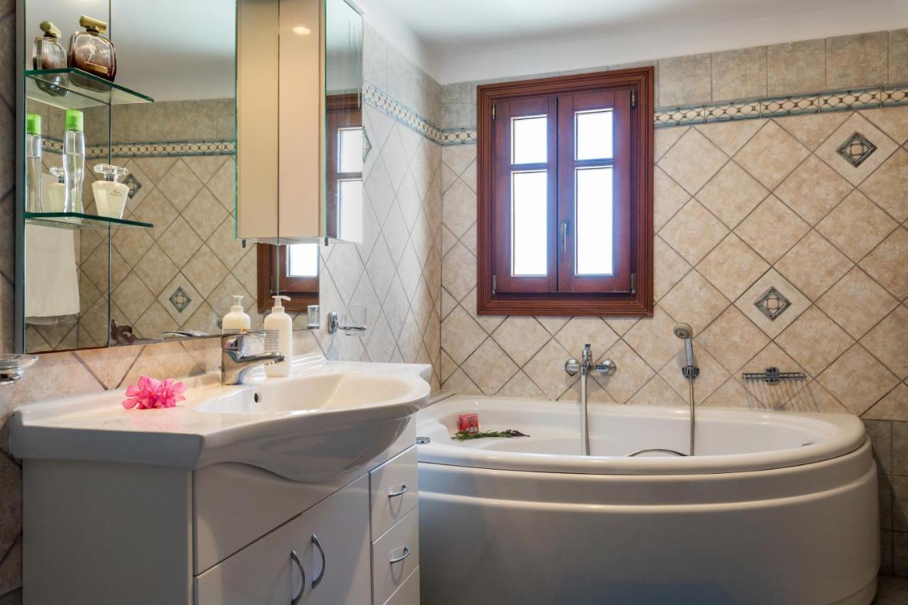Country Villa Ouranos سكوبيلوس تاون المظهر الخارجي الصورة